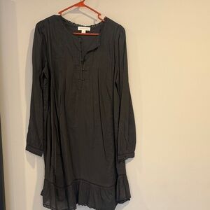 Treasure & Bond Charcoal Long Sleeve Dress
